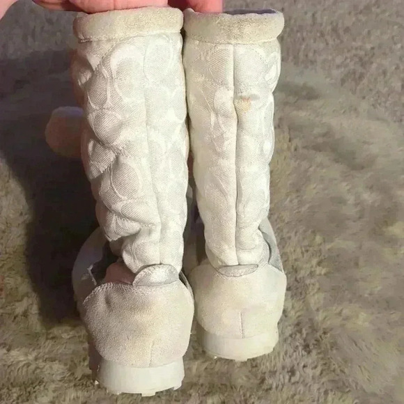 Coach Women's White Boots, size 7.5 - Picture 5 of 11
